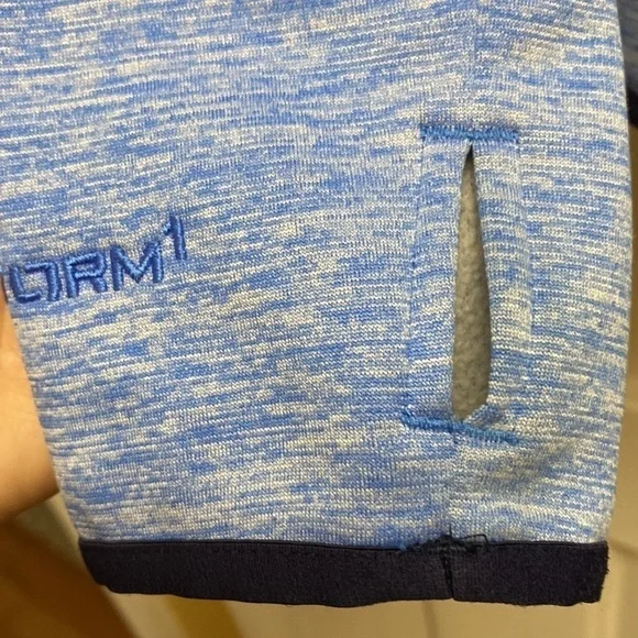 Under Armour storm woman’s medium blue pullover hooded sweatshirt hoodie - Picture 7 of 8